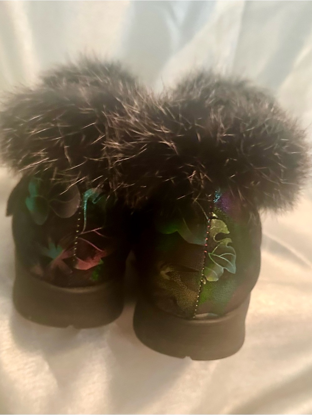 Spring Step Women's Iridescent Black Fur-Trim ankle boots 11m - Picture 6 of 6
